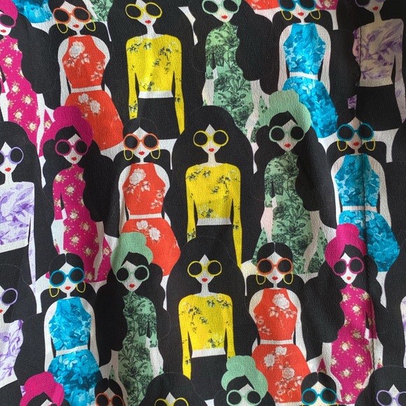 Alice and Olivia Silk Blouse - Picture 3 of 10